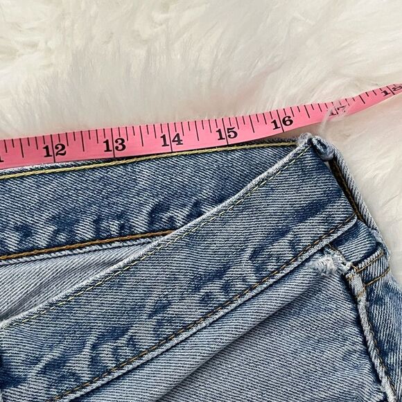 Levi’s Y2K 505 Relaxed Fit Lighter Wash Jeans DIY 35x27 - Picture 7 of 11